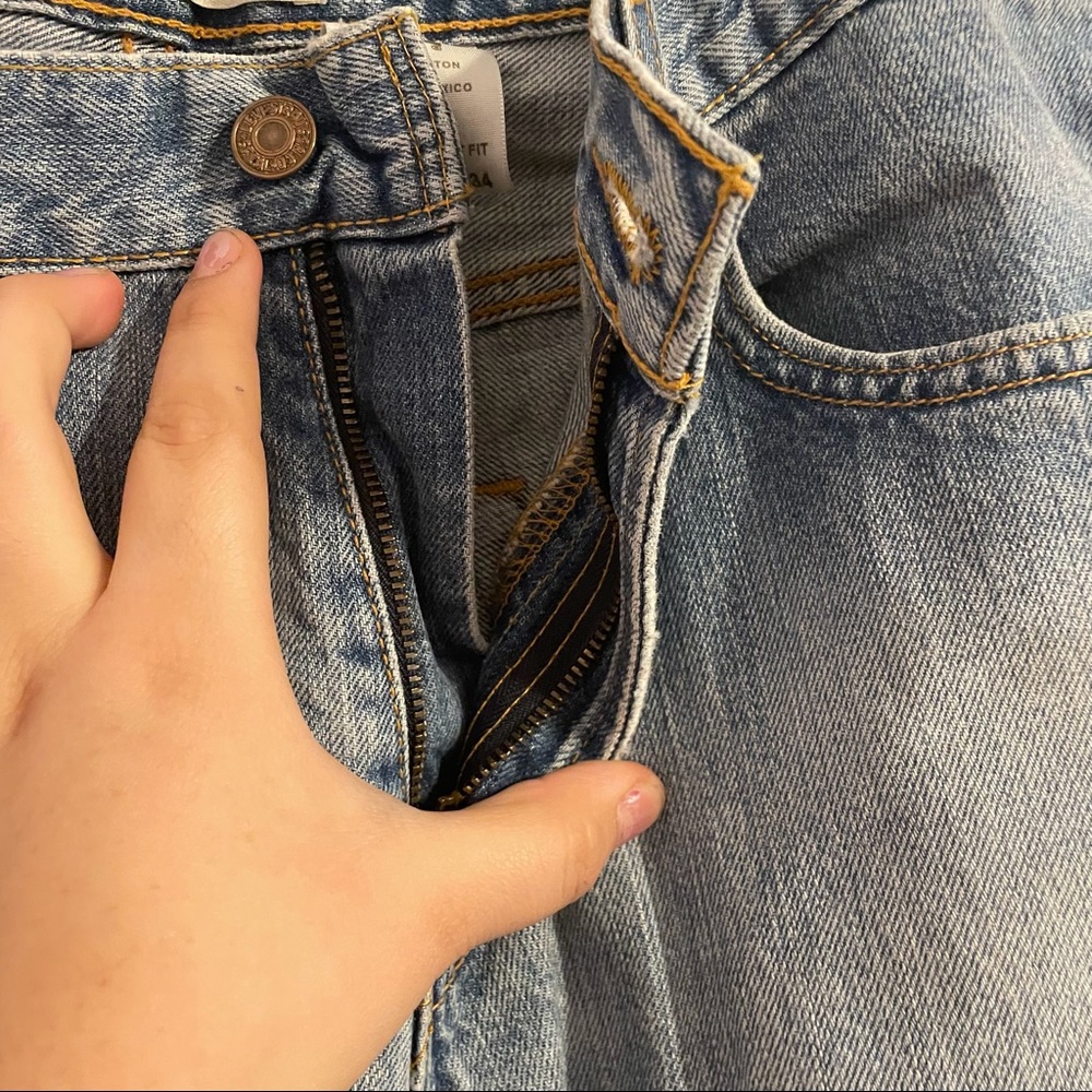 Levi's Short - Picture 6 of 9